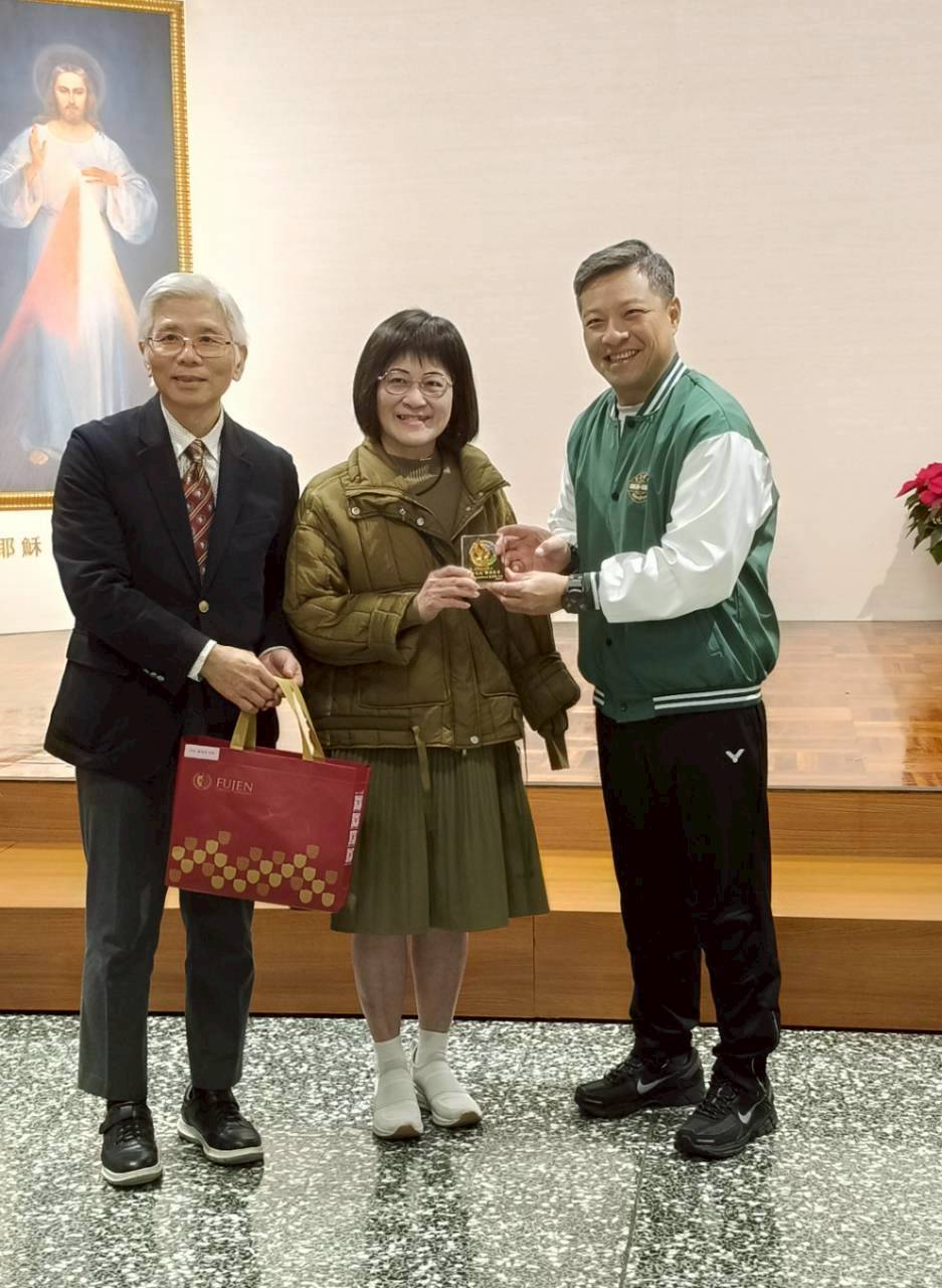 LINE_ALBUM_1231_-退休同仁歡送會_251231_2.jpg